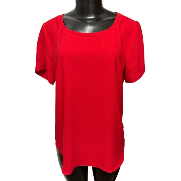 Ann Taylor Tops - Medium Ann Taylor Short Sleeve Round Neck Blouse Red Pullover